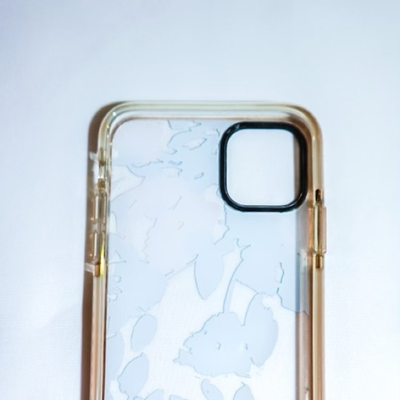 Casetify iPhone 11 Pro Max case - Picture 3 of 3